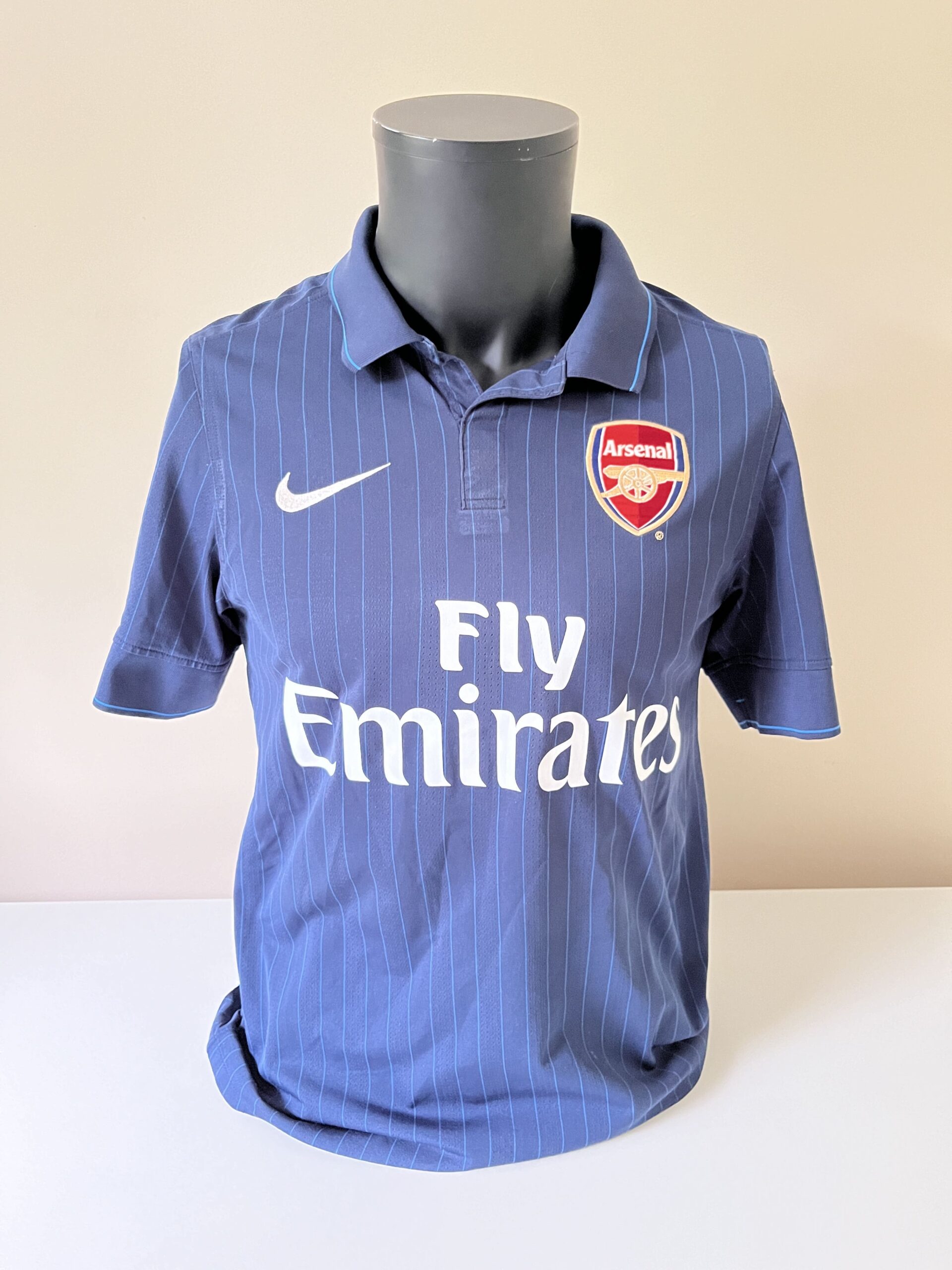 Arsenal away 2010 online